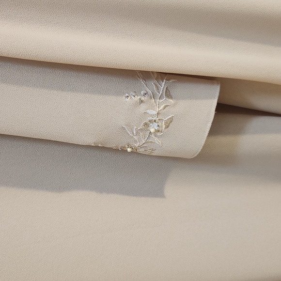 Taupe Ensemble Of Duster Over Matching Layered Dress By Virgo. Size 12. - Picture 4 of 8